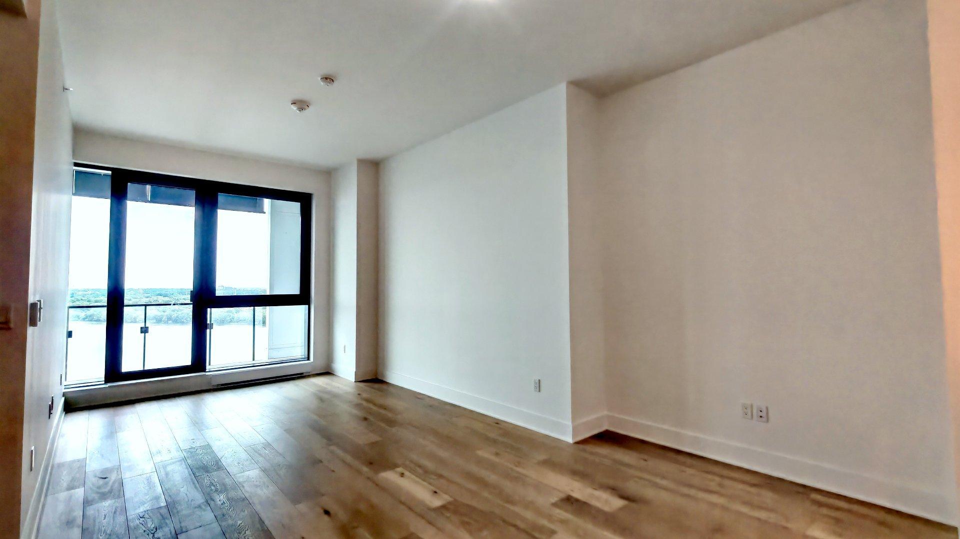 









1000


Rue André-Prévost

, 2106,
Montréal (Verdun/Île-des-Soeurs),




QC
H3E0G2


