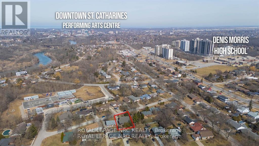 












8 MACBETH BOULEVARD

,
St. Catharines (Glendale/Glenridge),




Ontario
L2T2M2


