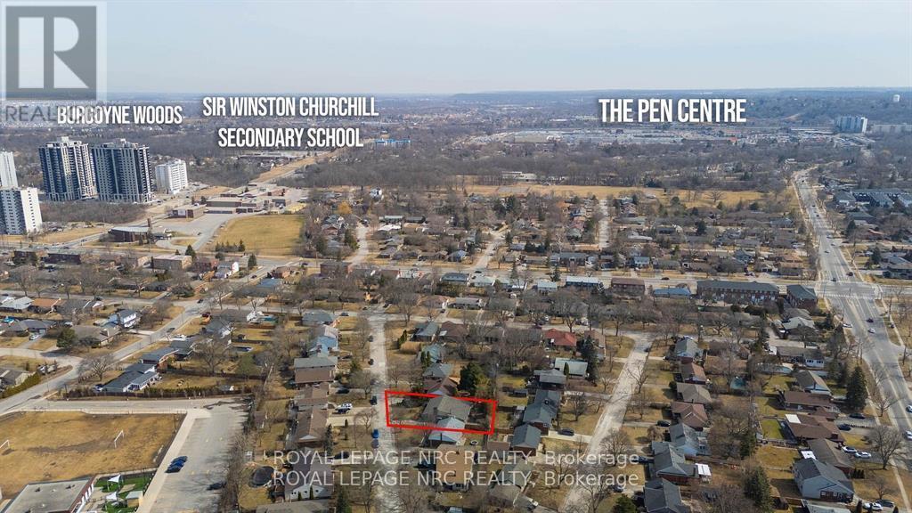 












8 MACBETH BOULEVARD

,
St. Catharines (Glendale/Glenridge),




Ontario
L2T2M2

