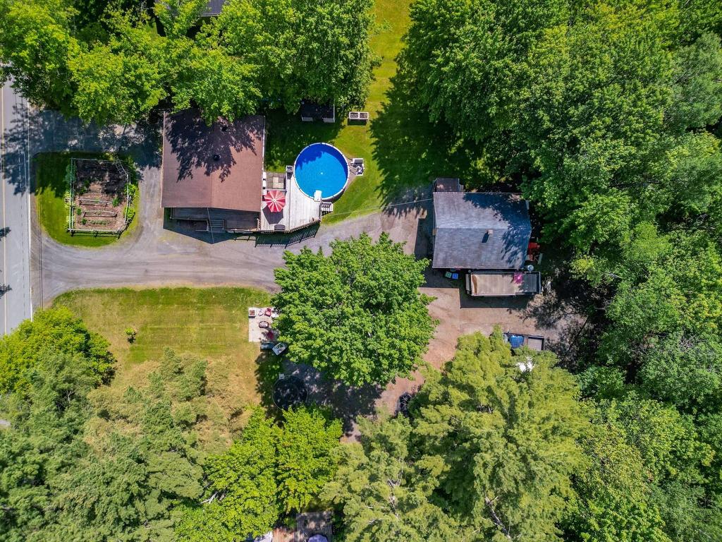 









300


Rue Armand-Chainey

,
Sainte-Catherine-de-Hatley,




QC
J0B1W0

