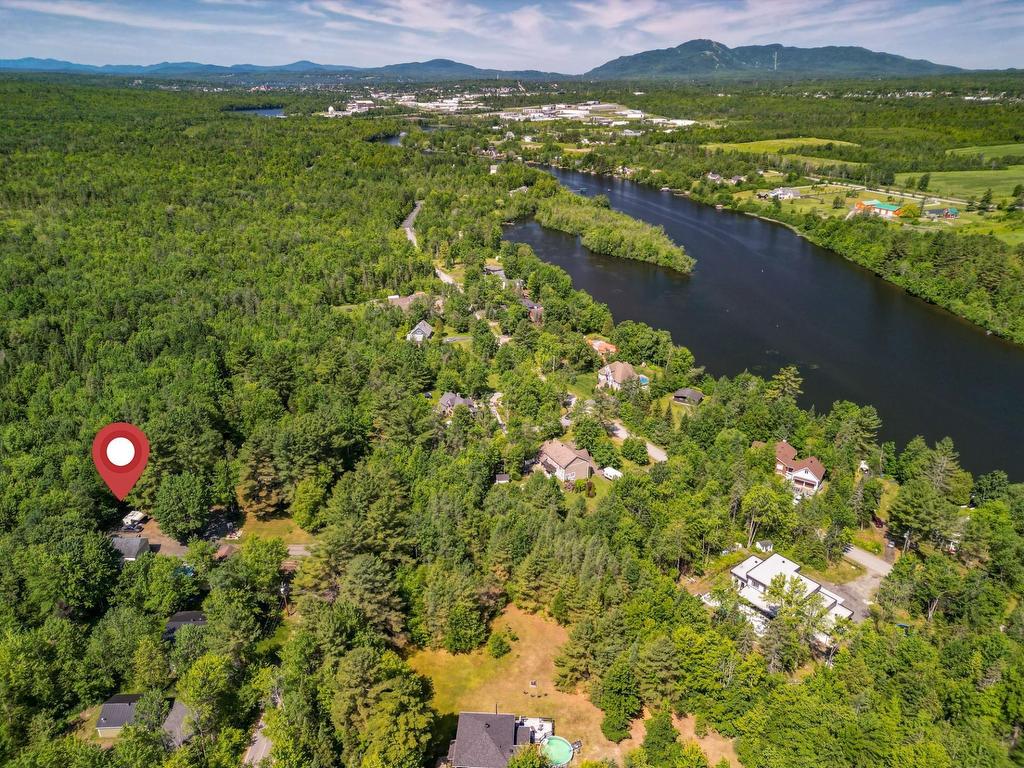 









300


Rue Armand-Chainey

,
Sainte-Catherine-de-Hatley,




QC
J0B1W0

