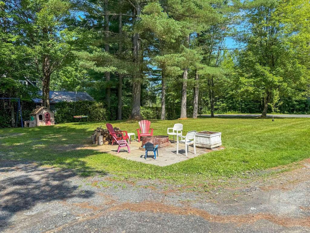









300


Rue Armand-Chainey

,
Sainte-Catherine-de-Hatley,




QC
J0B1W0

