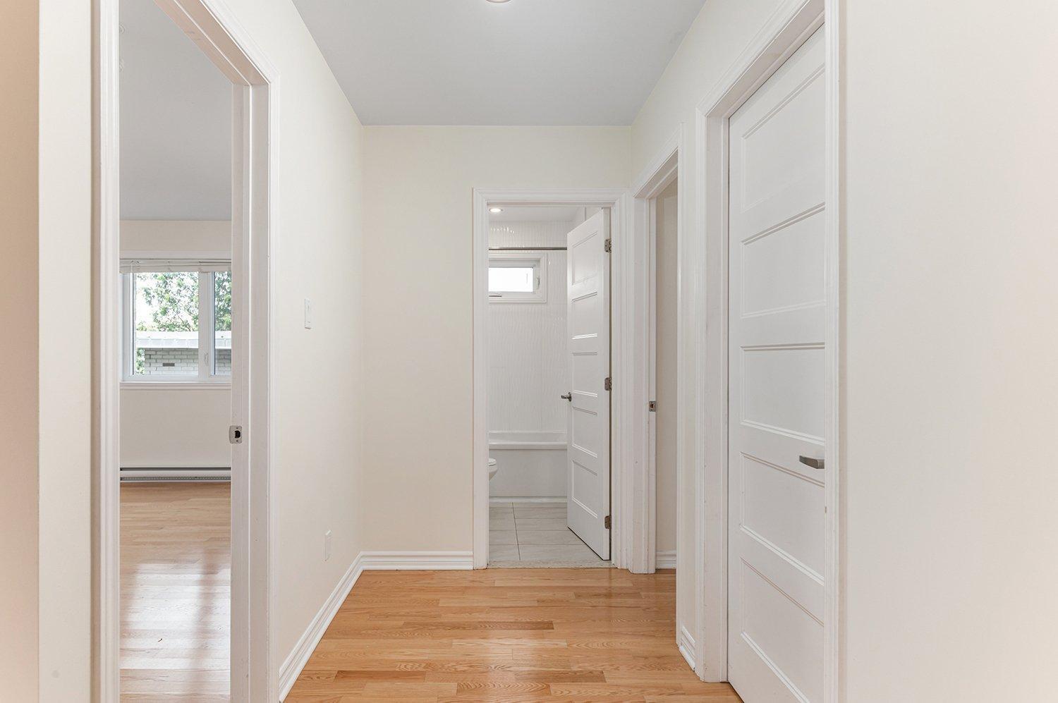 









2682


Rue Préfontaine

,
Longueuil (Le Vieux-Longueuil),




QC
J4K3Y6

