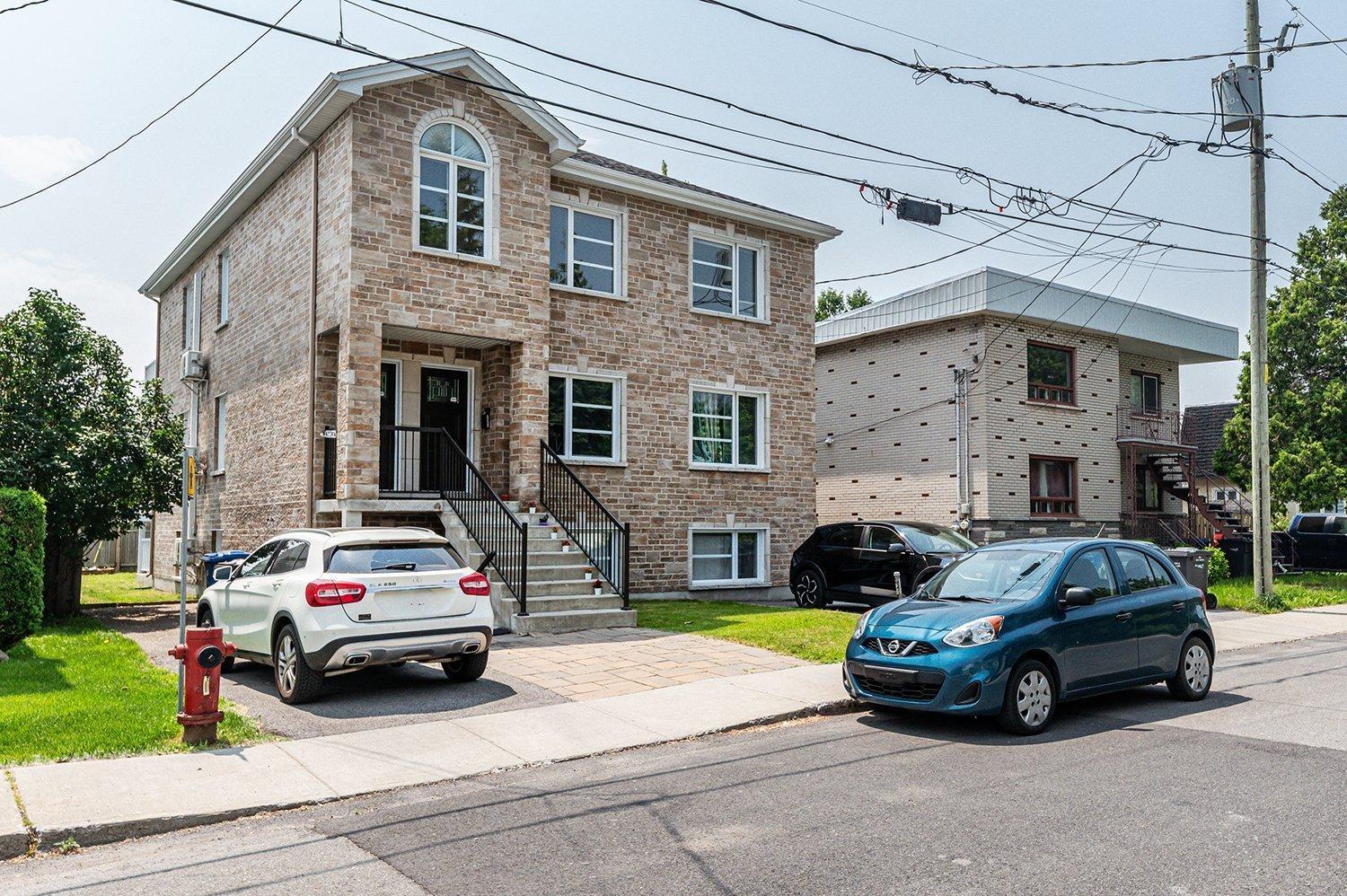 









2682


Rue Préfontaine

,
Longueuil (Le Vieux-Longueuil),




QC
J4K3Y6

