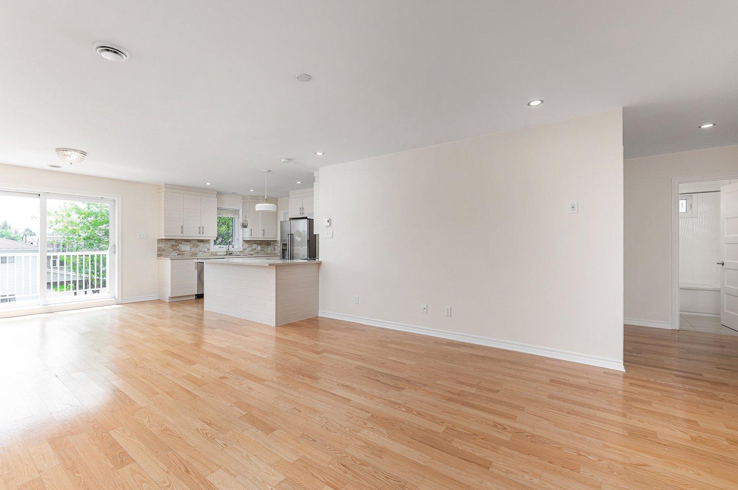 









2682


Rue Préfontaine

,
Longueuil (Le Vieux-Longueuil),




QC
J4K3Y6


