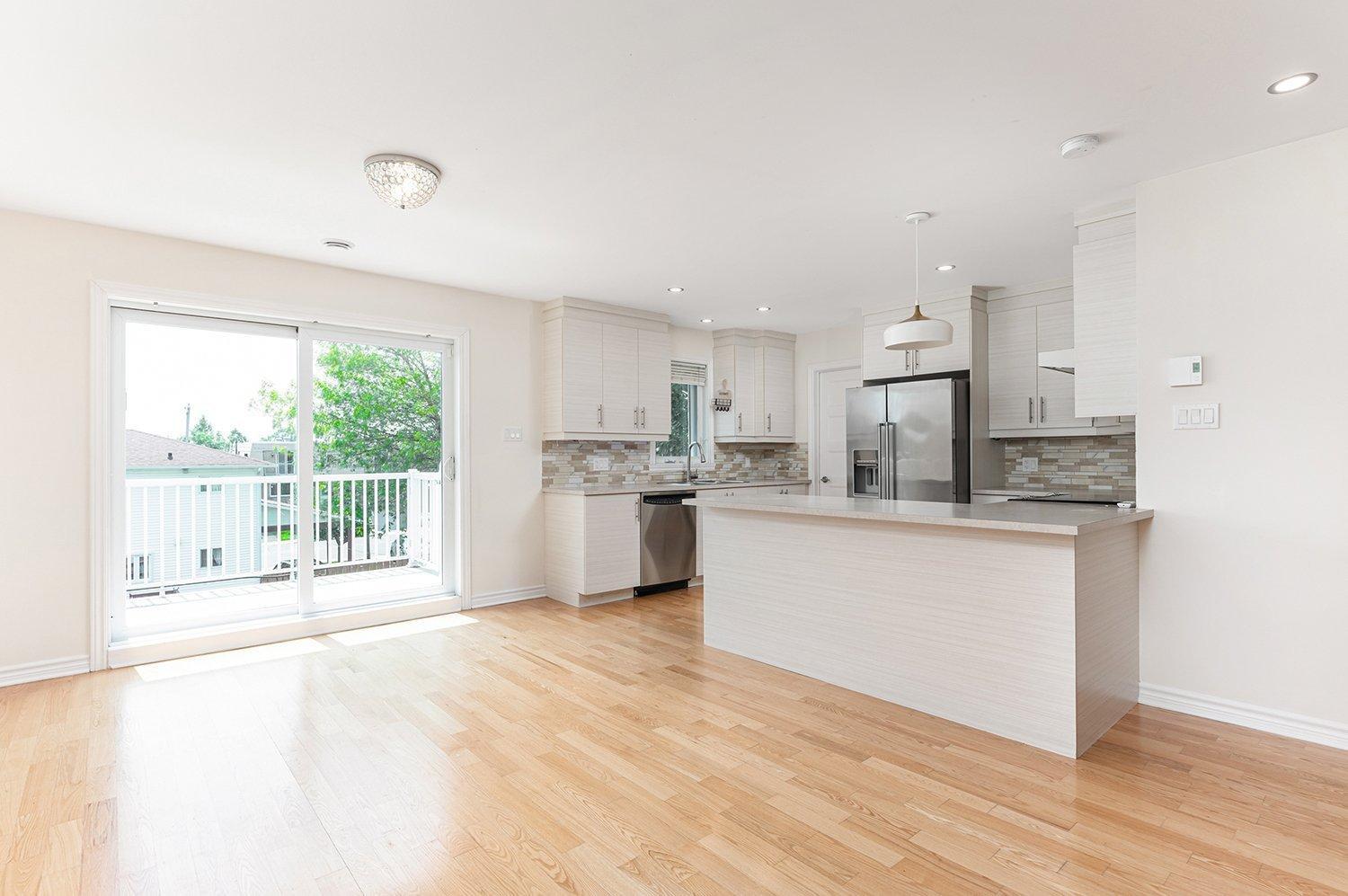 









2682


Rue Préfontaine

,
Longueuil (Le Vieux-Longueuil),




QC
J4K3Y6

