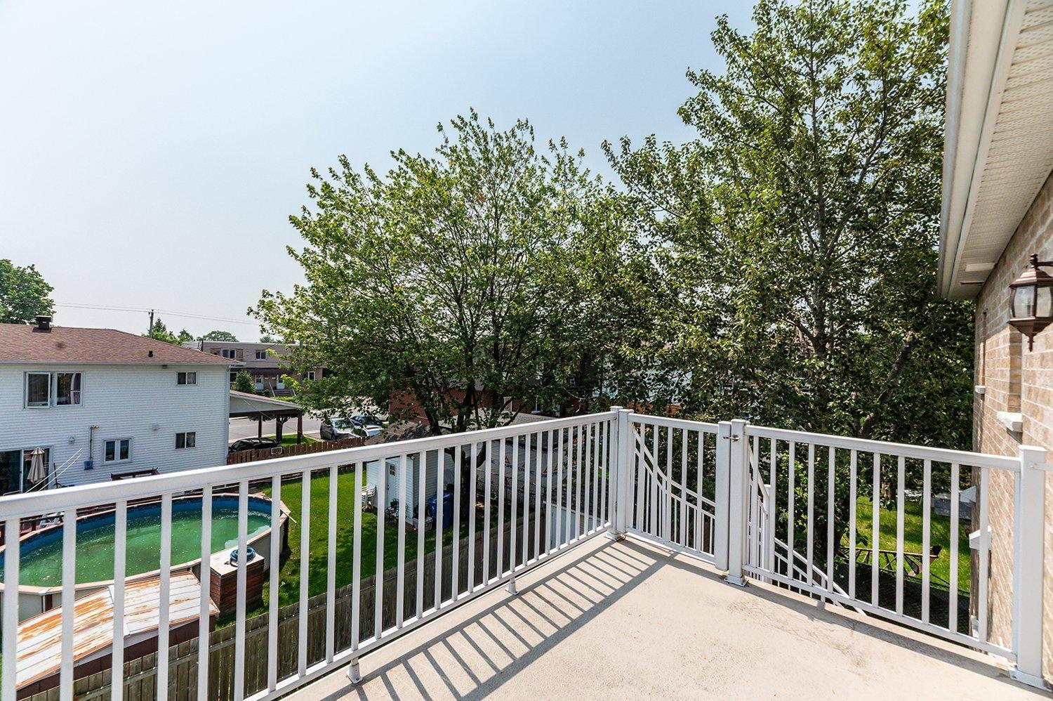 









2682


Rue Préfontaine

,
Longueuil (Le Vieux-Longueuil),




QC
J4K3Y6

