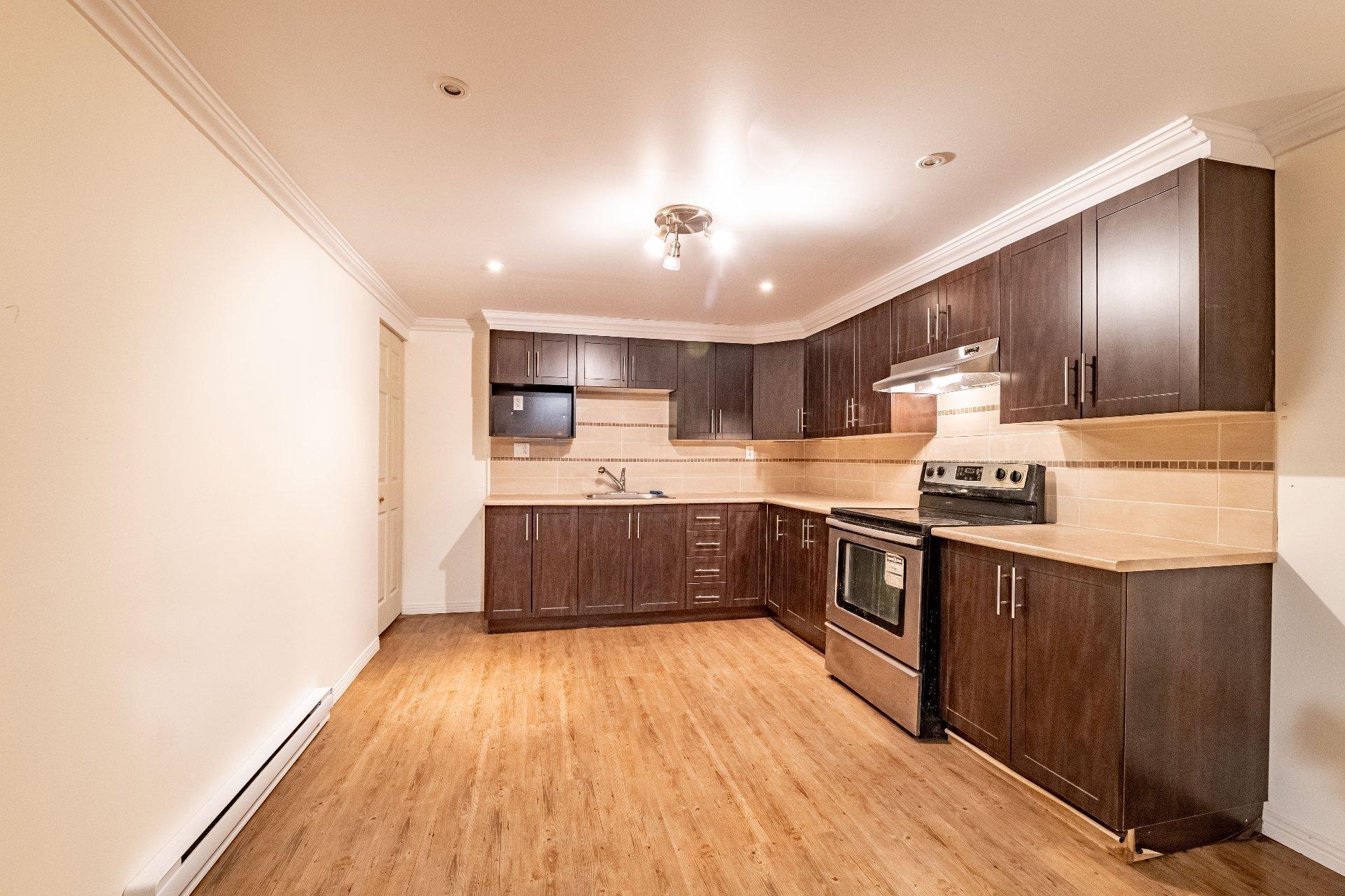 









85


Boul. du Bon-Pasteur

,
Laval (Laval-des-Rapides),




QC
H7N3R1

