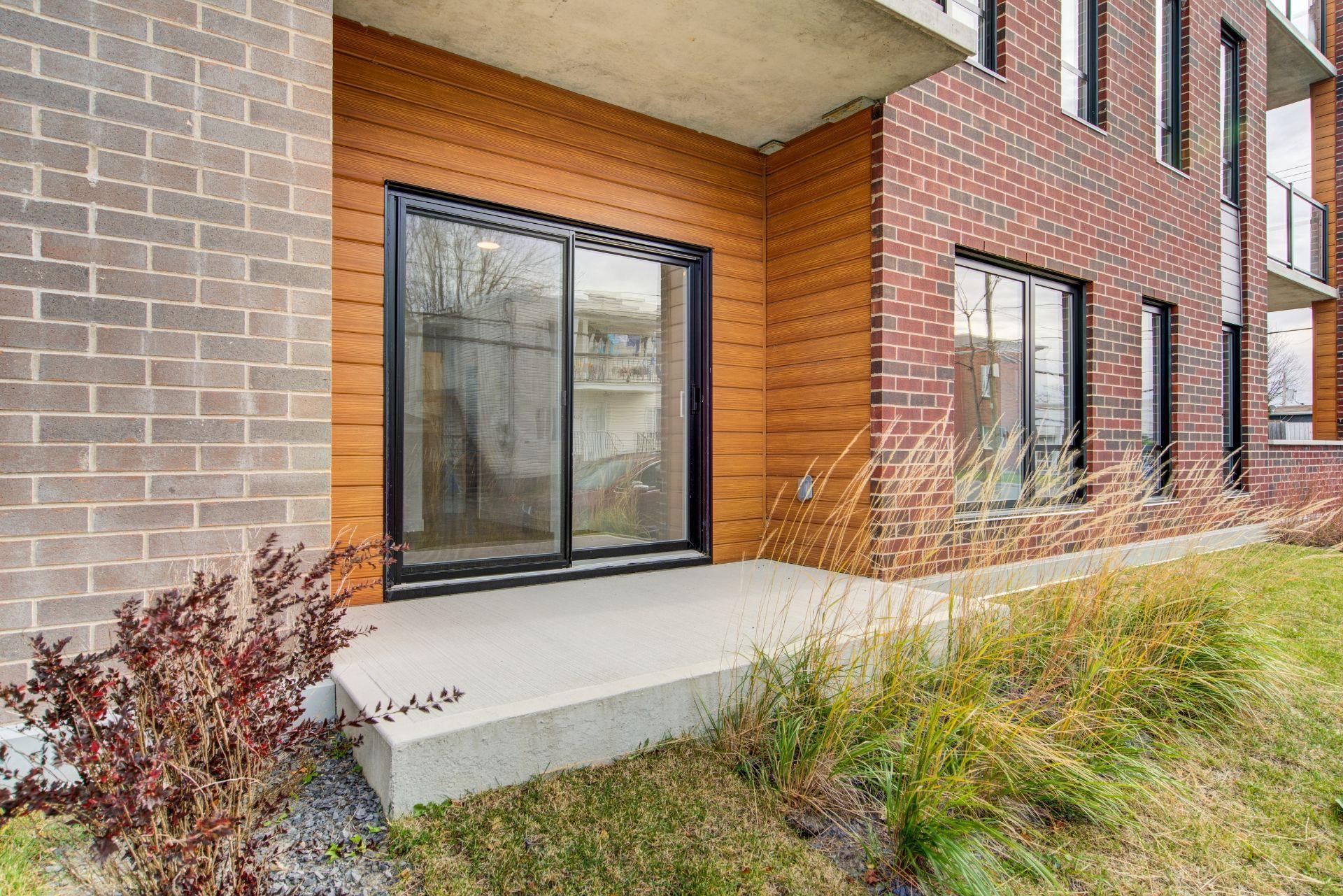 









50


Rue St-Louis

, 201,
Salaberry-de-Valleyfield,




QC
J6T1M6

