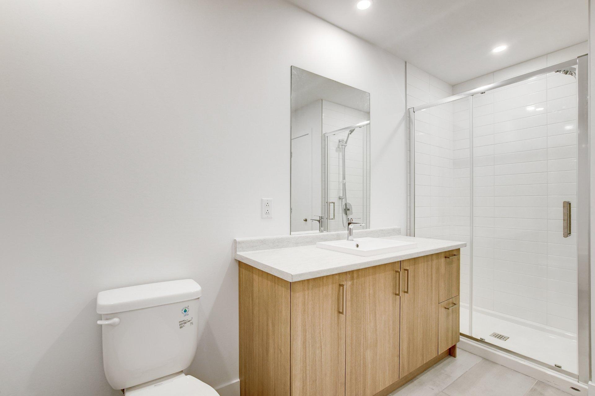









50


Rue St-Louis

, 203,
Salaberry-de-Valleyfield,




QC
J6T1M6

