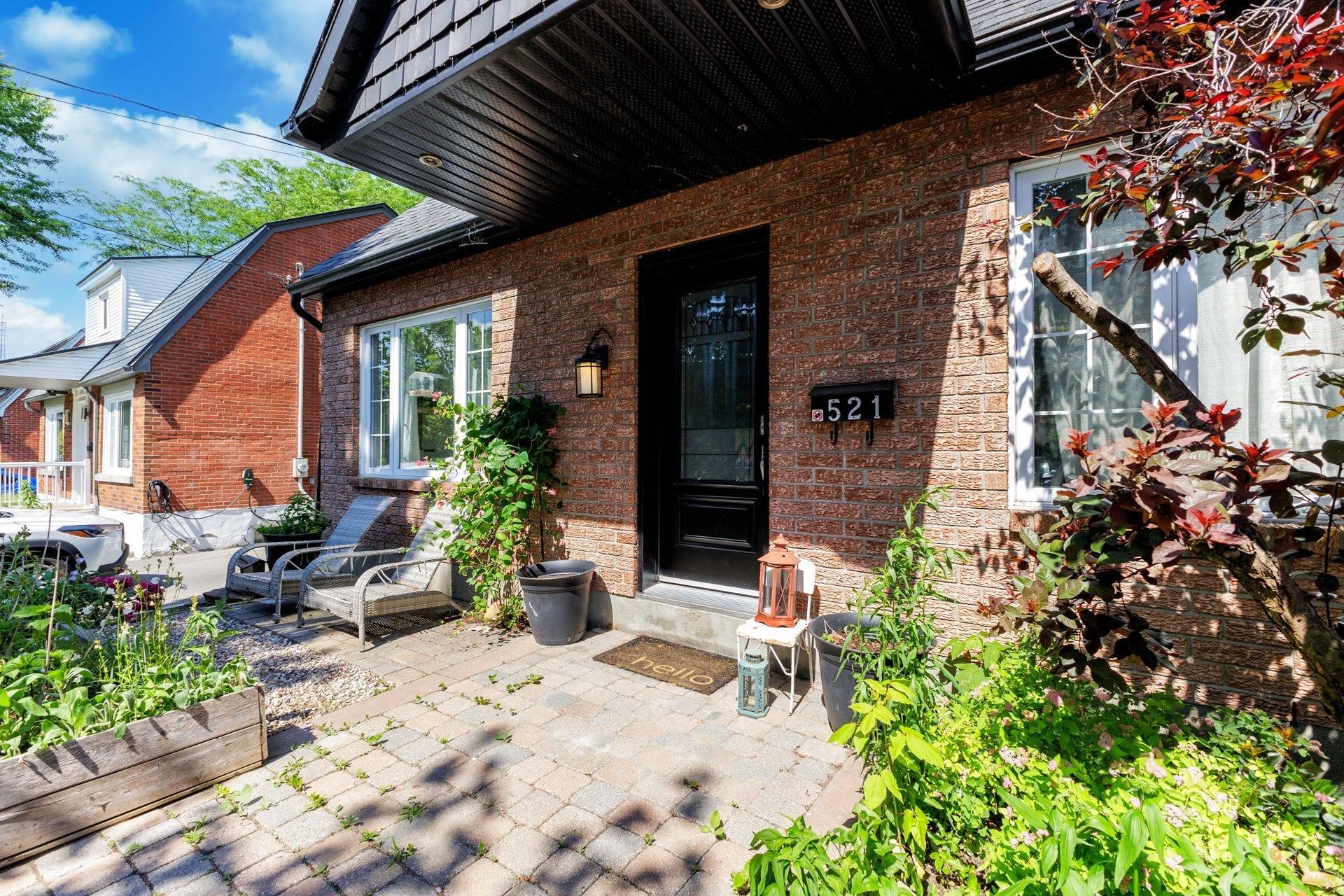 









521


Av. St-Léon

,
Dorval,




QC
H9P1Z8


