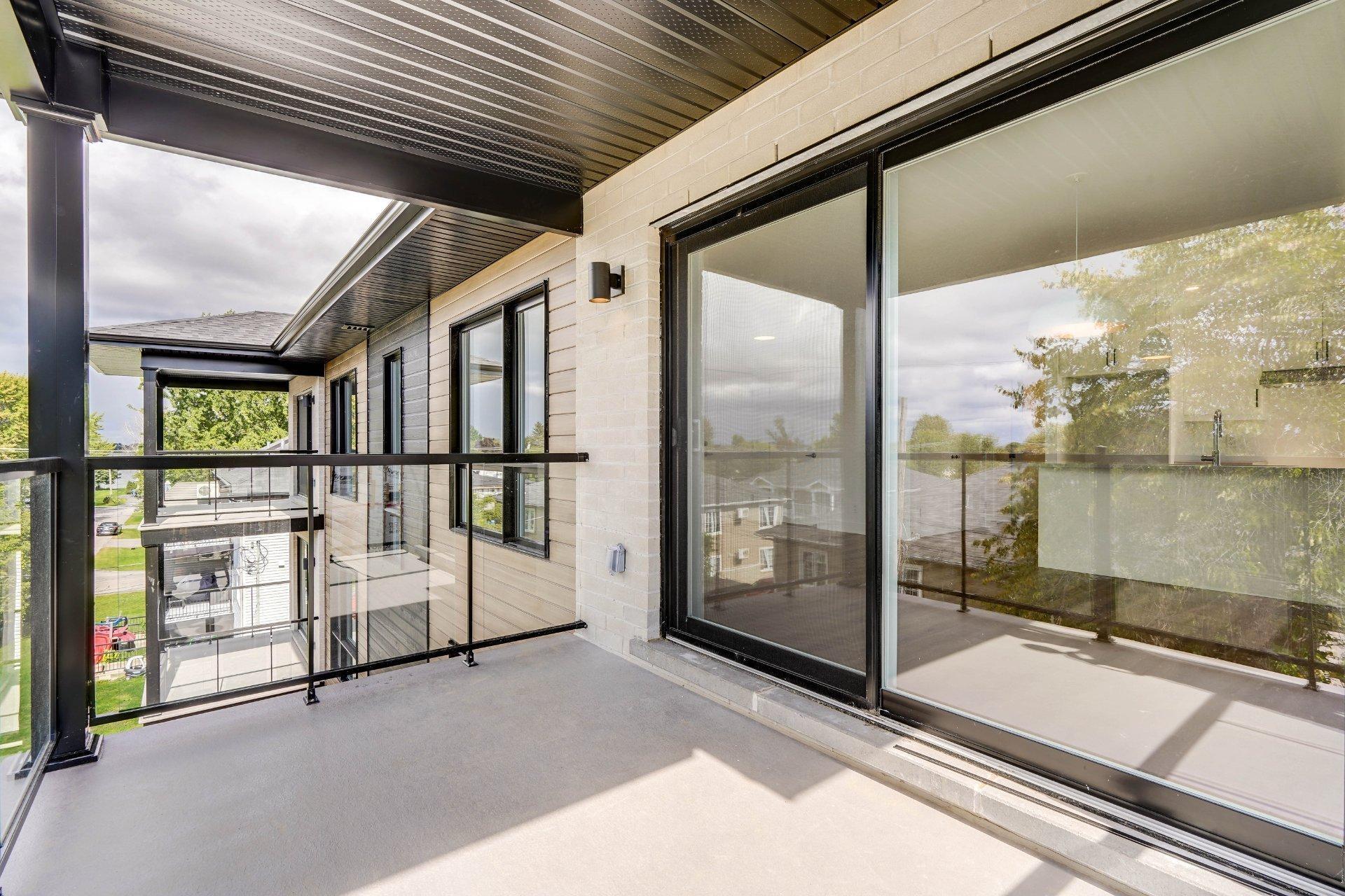 









2202


Boul. du Bord-de-l'Eau

, 5,
Salaberry-de-Valleyfield,




QC
J6S0K1

