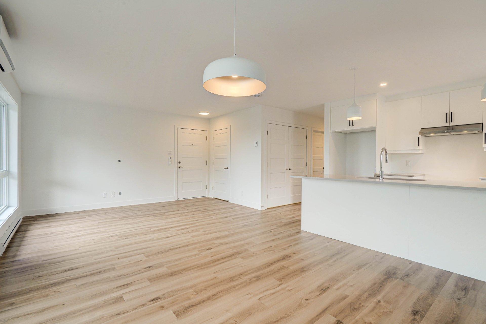 









2202


Boul. du Bord-de-l'Eau

, 5,
Salaberry-de-Valleyfield,




QC
J6S0K1

