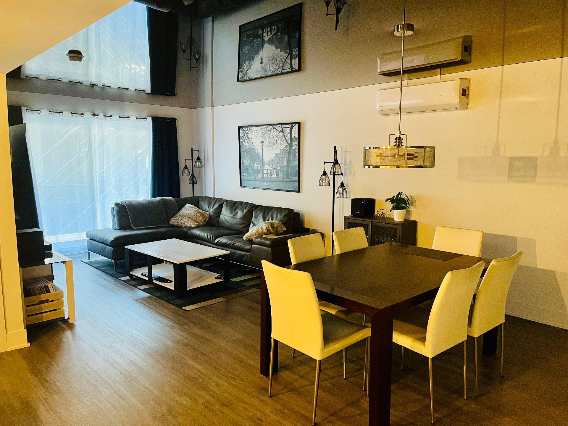 









428


Rue d'Émeraude

,
Candiac,




QC
J5R0S1


