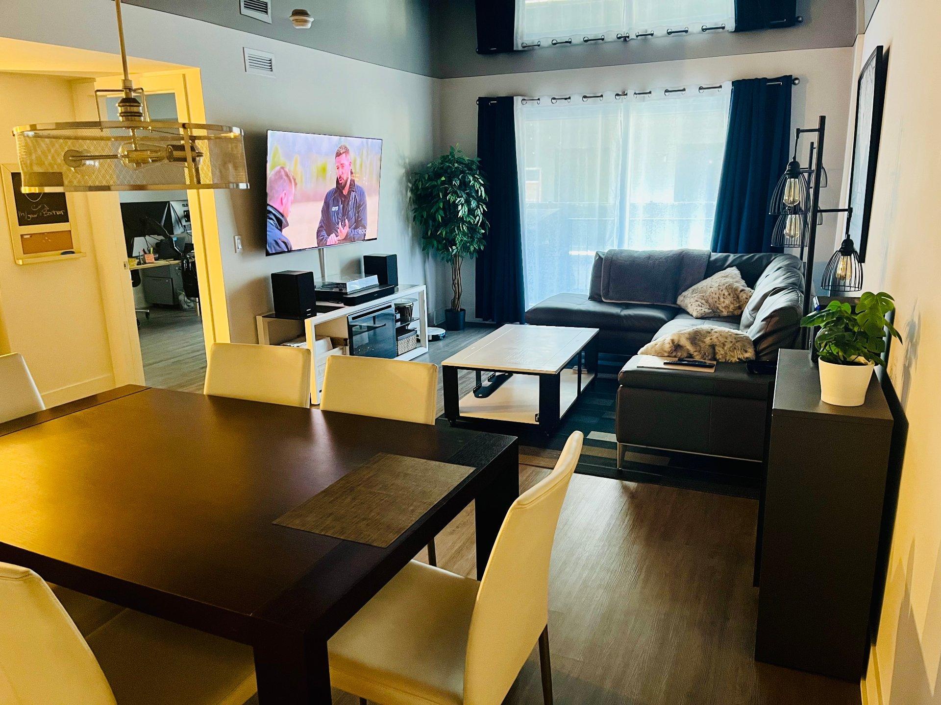 









428


Rue d'Émeraude

,
Candiac,




QC
J5R0S1

