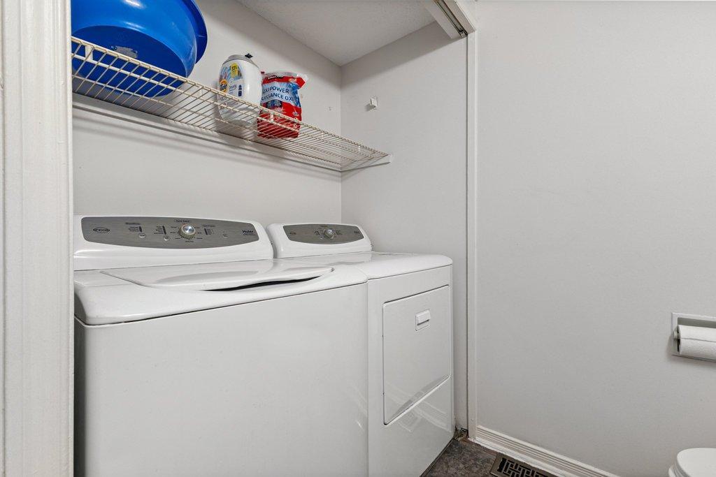 









392


Rue Ernest-Gaboury

,
Gatineau (Gatineau),




QC
J8V2S5

