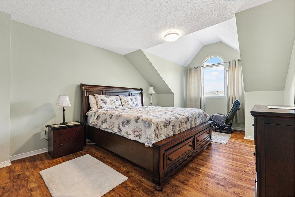 









392


Rue Ernest-Gaboury

,
Gatineau (Gatineau),




QC
J8V2S5

