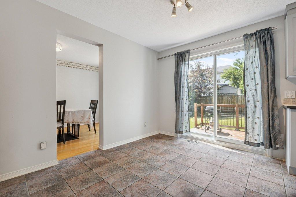 









392


Rue Ernest-Gaboury

,
Gatineau (Gatineau),




QC
J8V2S5

