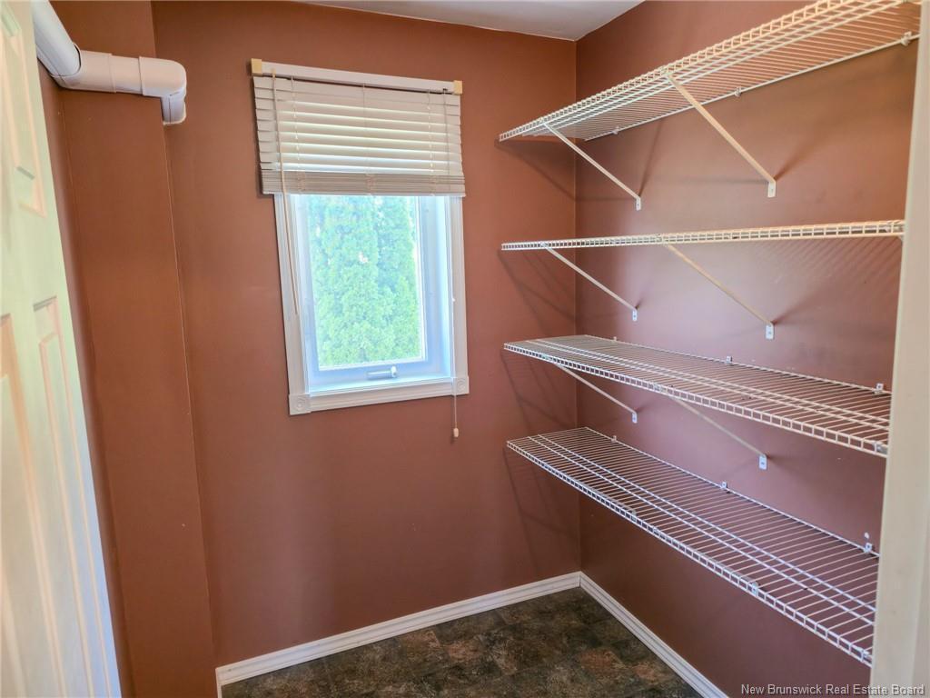 









286


King

,
Dalhousie,




NB
E8C 1Y7

