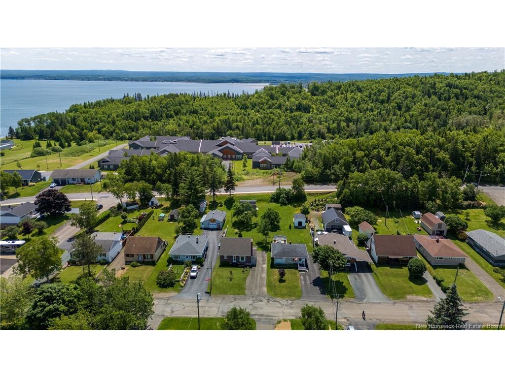









286


King

,
Dalhousie,




NB
E8C 1Y7

