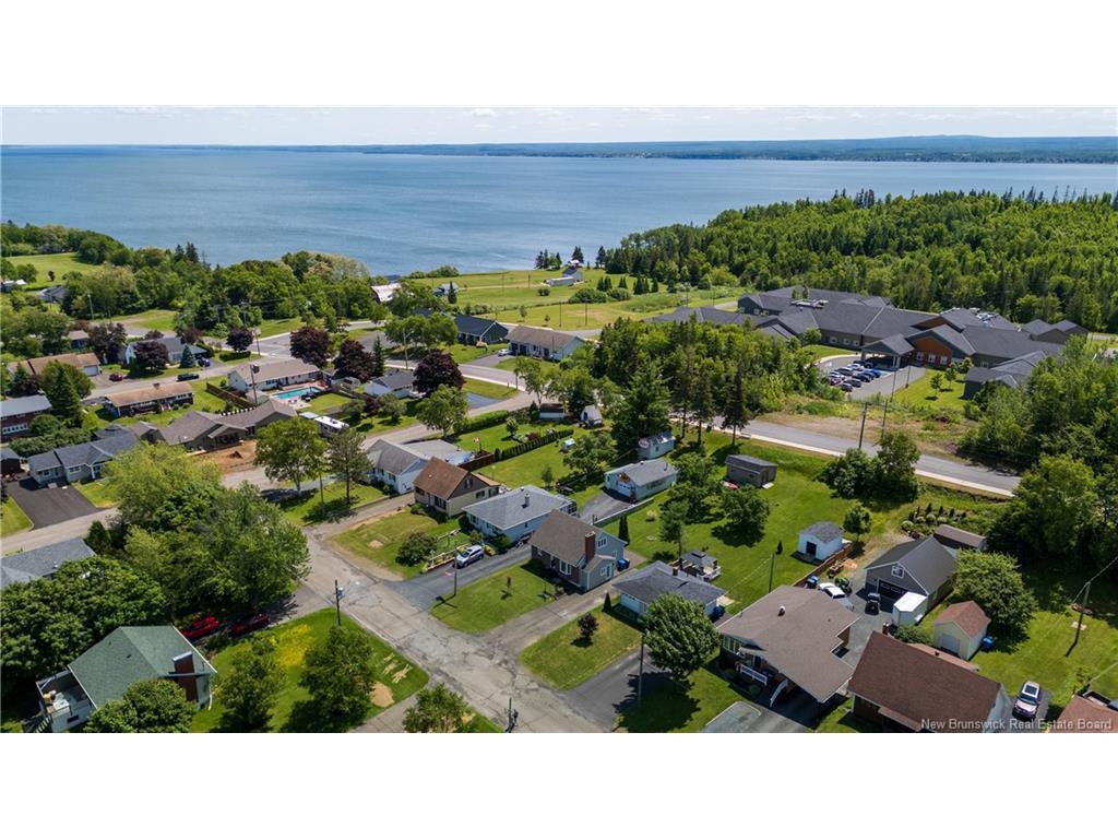 









286


King

,
Dalhousie,




NB
E8C 1Y7

