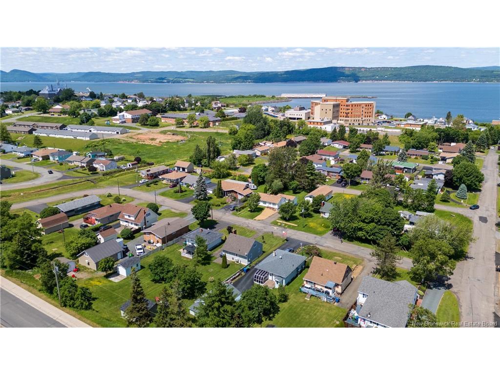 









286


King

,
Dalhousie,




NB
E8C 1Y7

