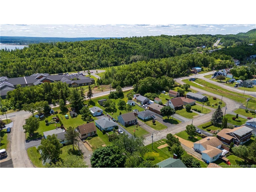 









286


King

,
Dalhousie,




NB
E8C 1Y7

