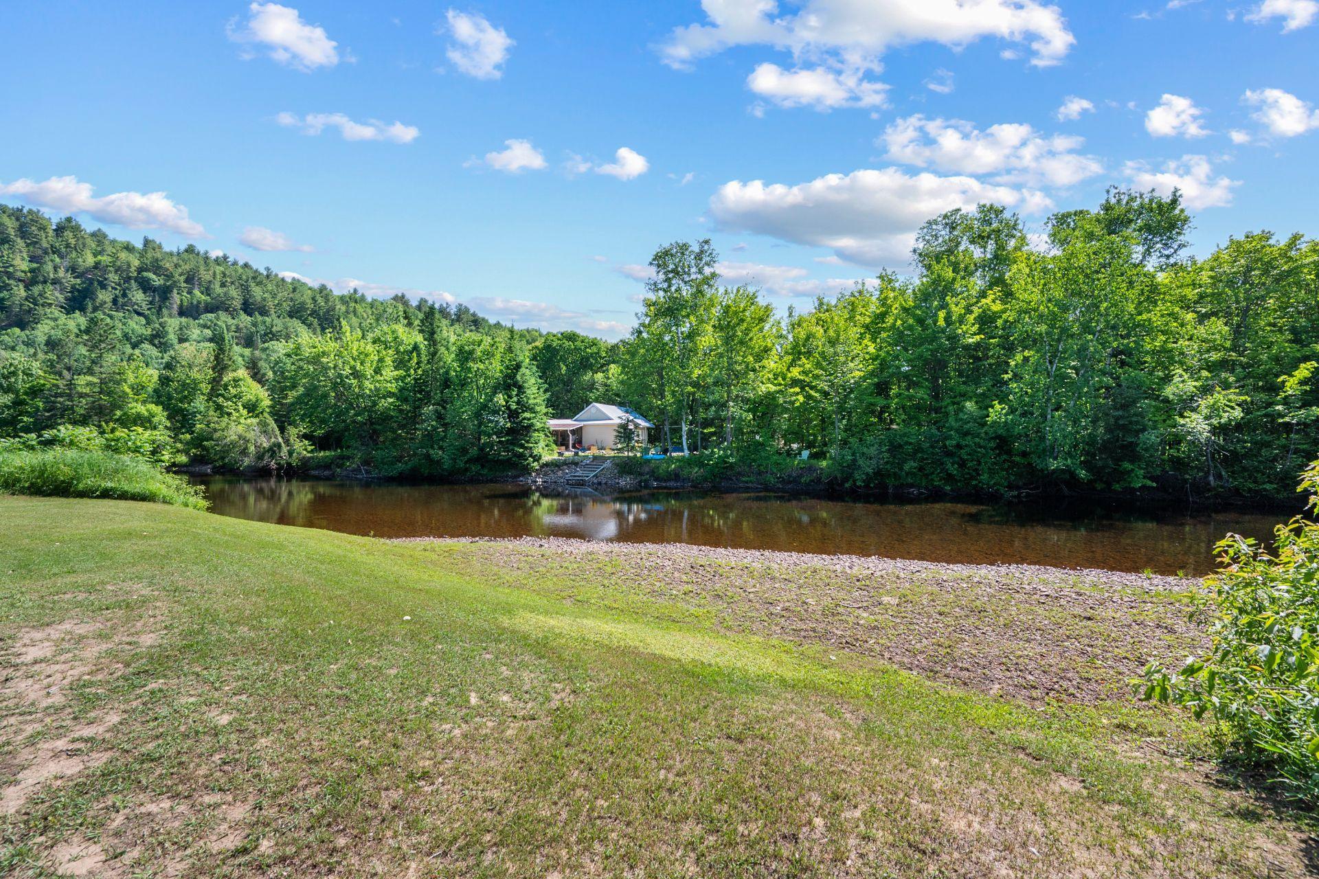 









959


Rg Mastigouche

,
Mandeville,




QC
J0K1L0

