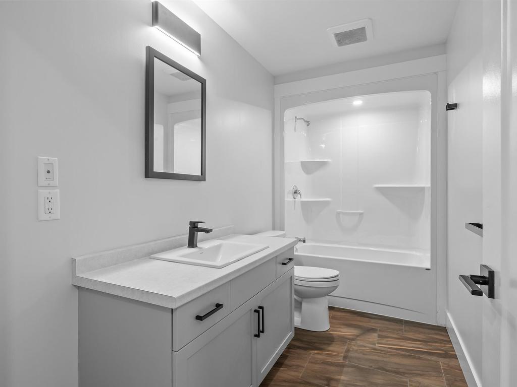 












26 Brooklyn Avenue

,
Charlottetown,




PE
C1E 3S2

