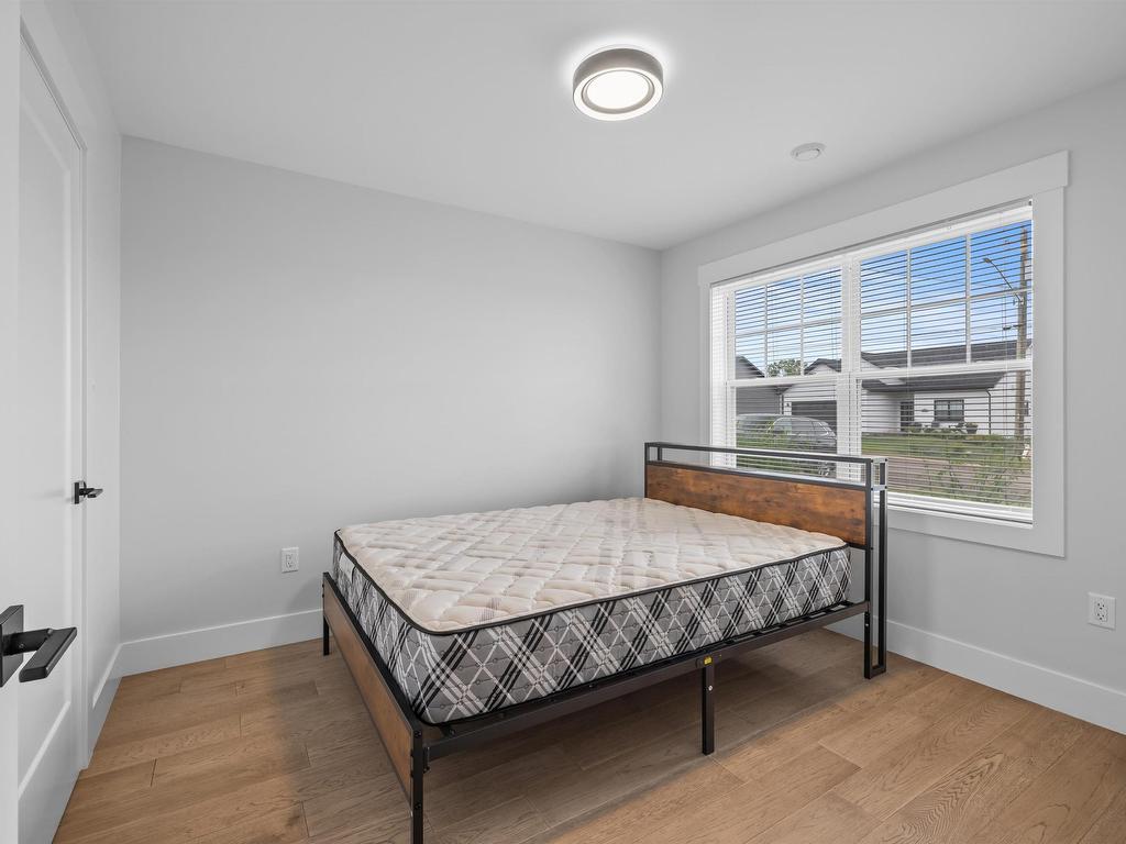












26 Brooklyn Avenue

,
Charlottetown,




PE
C1E 3S2

