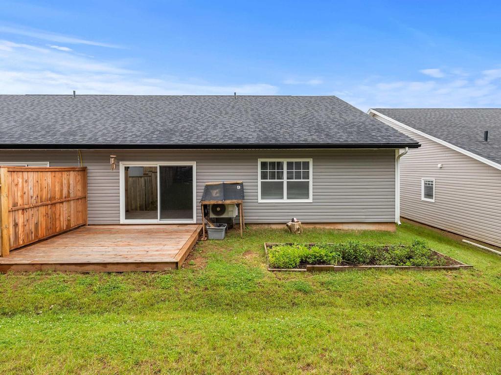 












26 Brooklyn Avenue

,
Charlottetown,




PE
C1E 3S2

