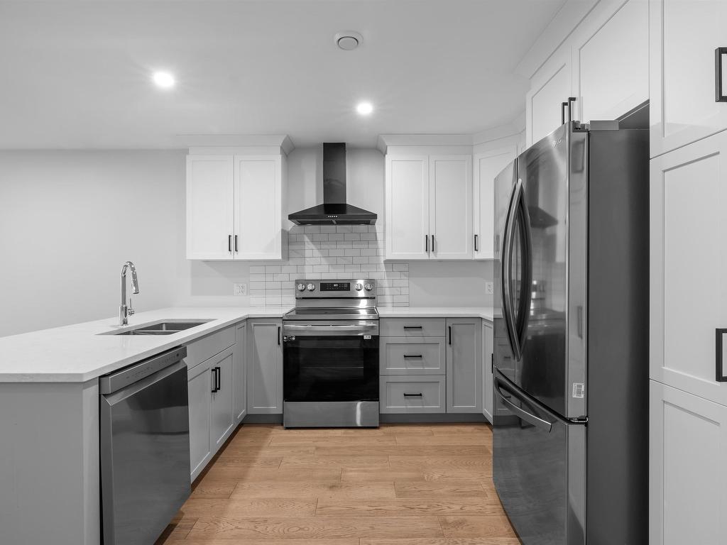 












26 Brooklyn Avenue

,
Charlottetown,




PE
C1E 3S2

