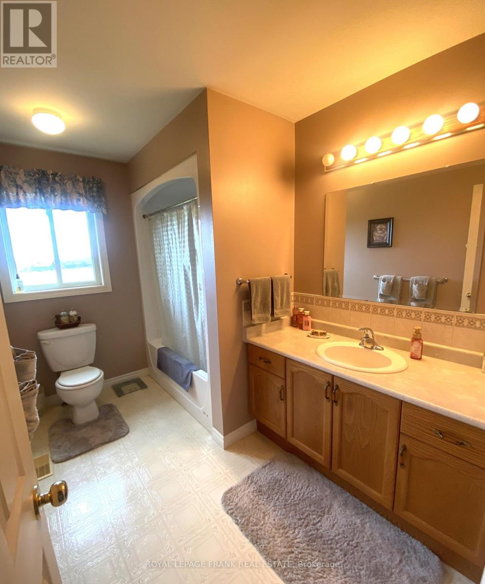












13642 TELEPHONE ROAD

,
Cramahe,




Ontario
K0K1S0

