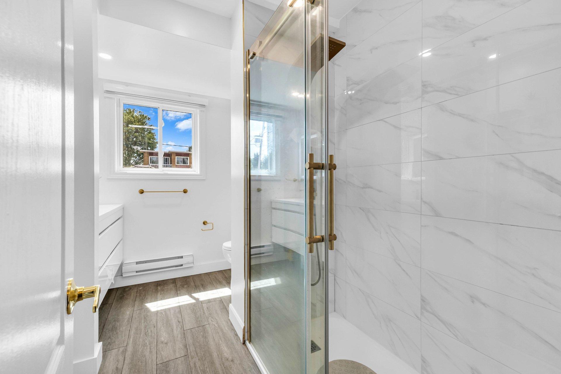









436

 - 438


4e Rue

,
Laval (Laval-des-Rapides),




QC
H7N2B2

