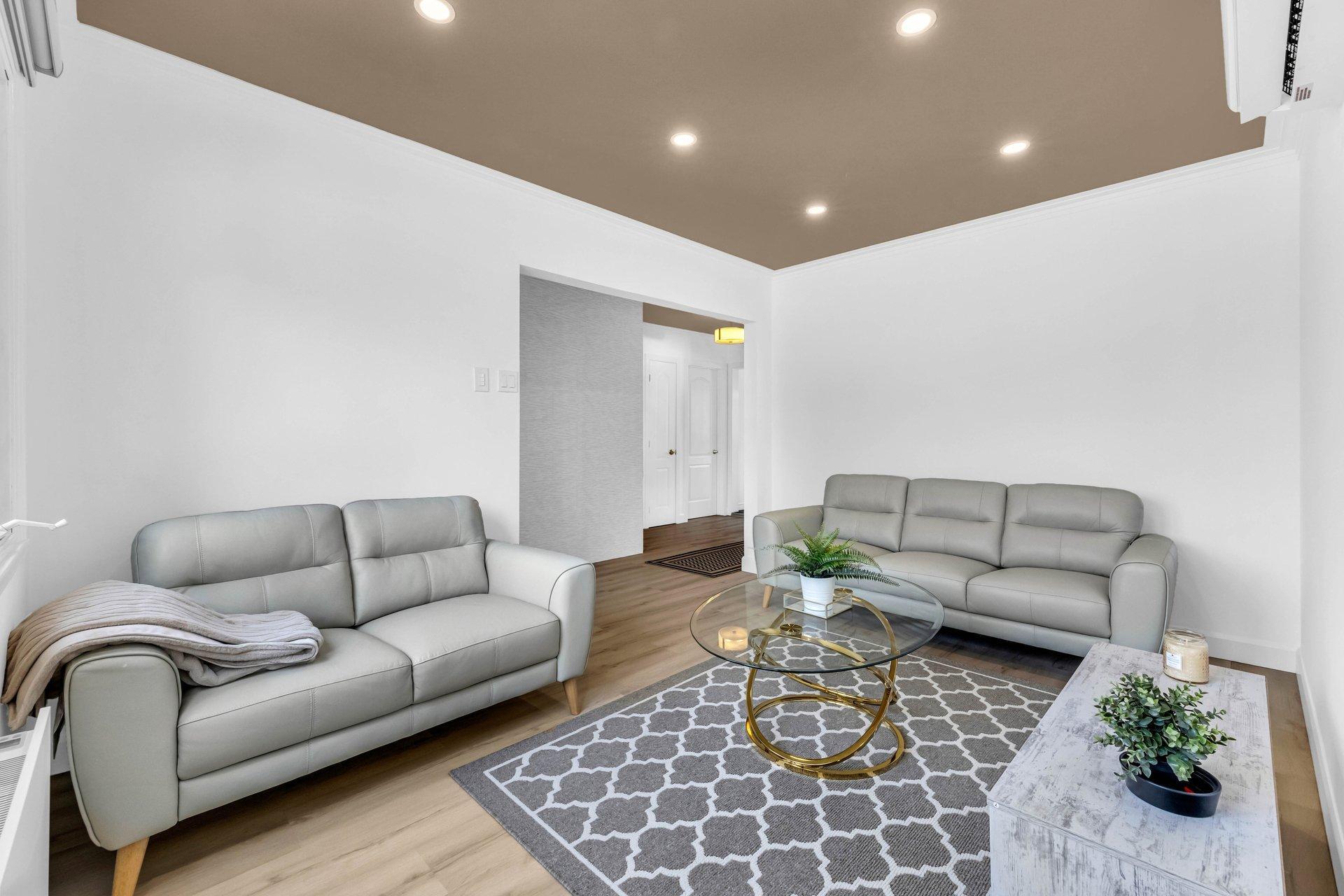 









436

 - 438


4e Rue

,
Laval (Laval-des-Rapides),




QC
H7N2B2

