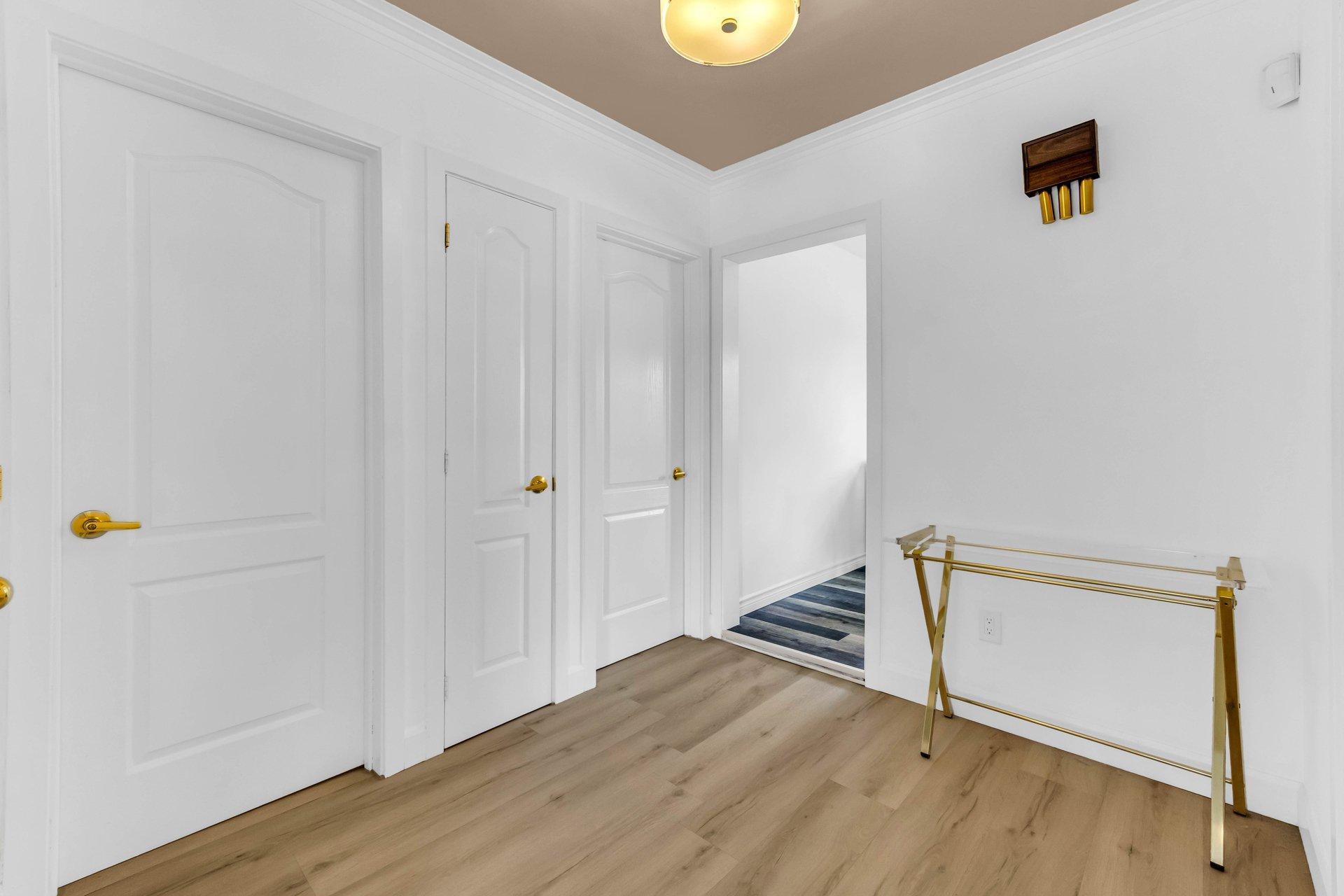 









436

 - 438


4e Rue

,
Laval (Laval-des-Rapides),




QC
H7N2B2


