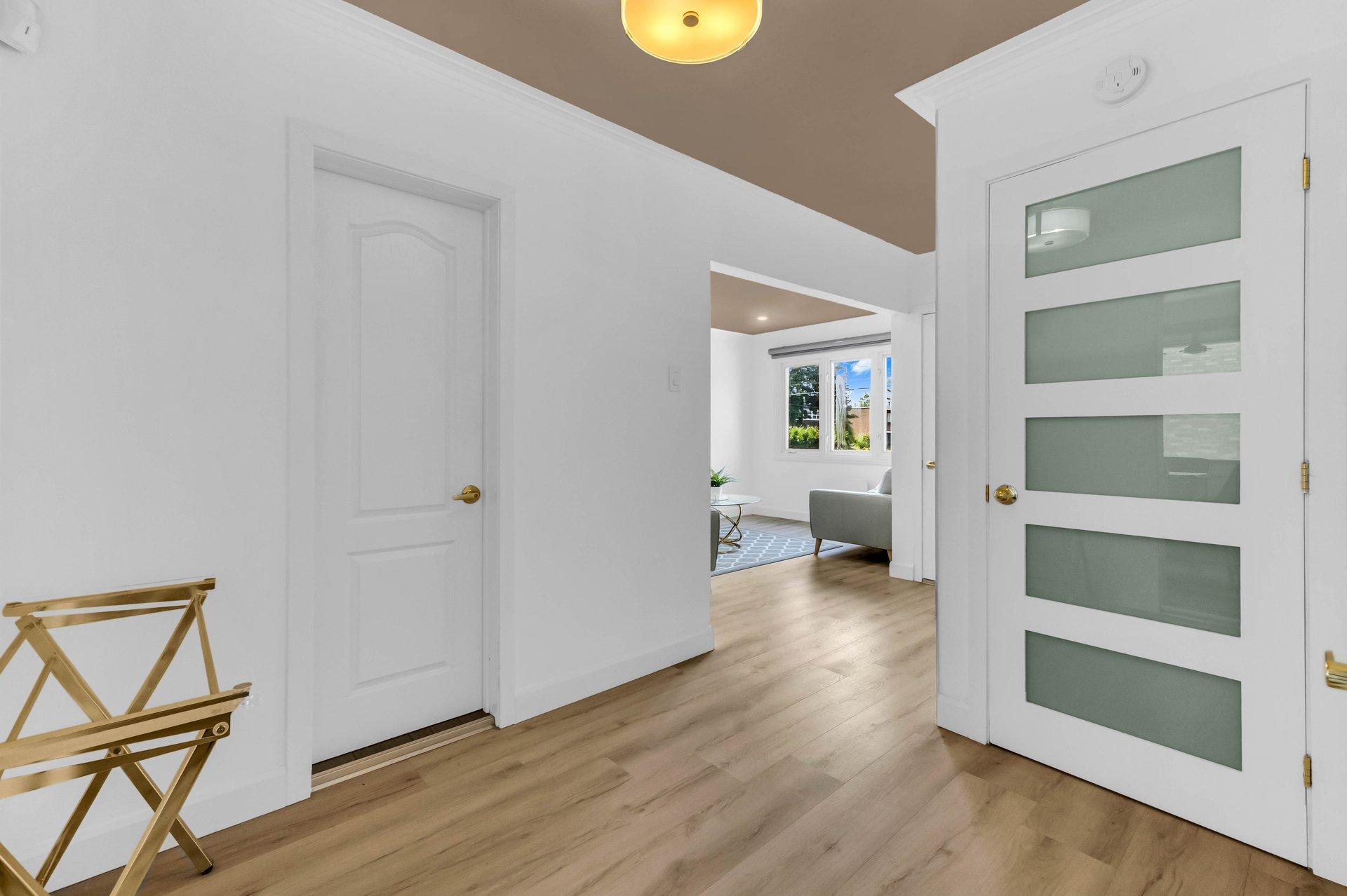









436

 - 438


4e Rue

,
Laval (Laval-des-Rapides),




QC
H7N2B2

