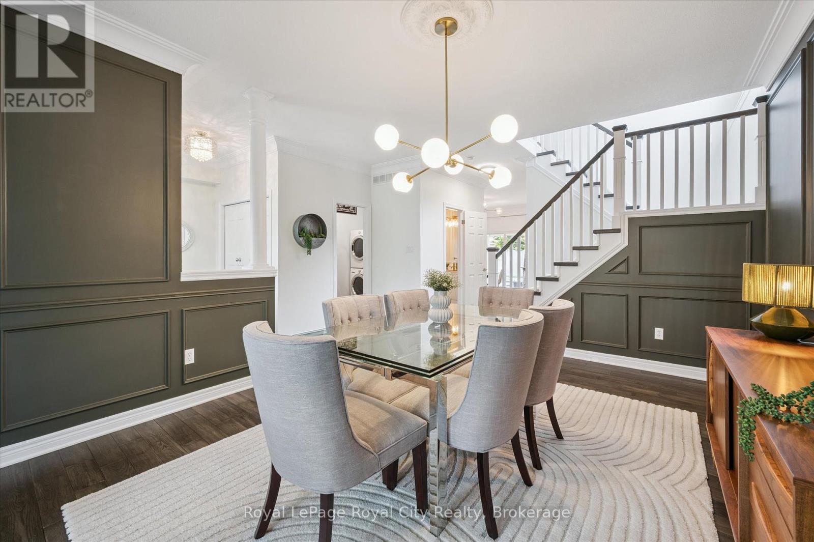 












279 FARLEY DRIVE

,
Guelph (Pineridge/Westminster Woods),




Ontario
N1L1N6

