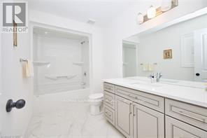












8 KING STREET

,
Fort Erie (Lakeshore),




Ontario
L2A0C6

