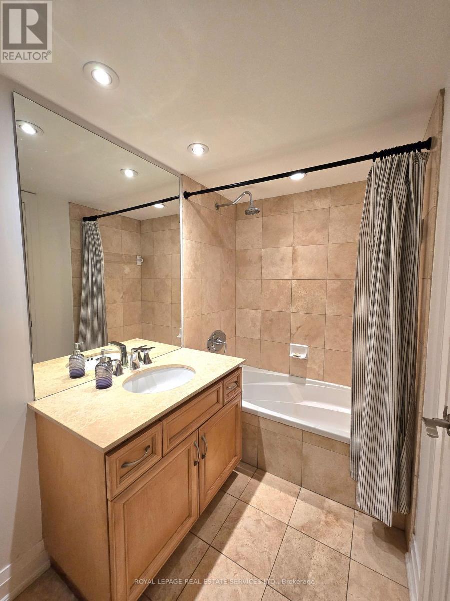 












710 - 2737 KEELE STREET

,
Toronto,




Ontario
M3M2E9

