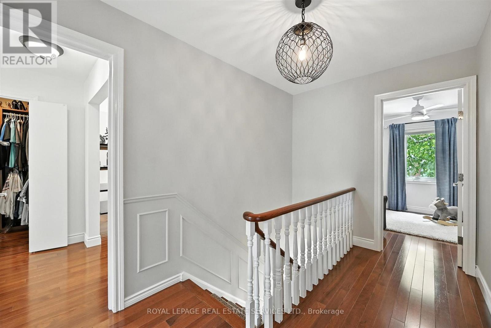 












4240 DUNVEGAN ROAD

,
Burlington,




Ontario
L7L1P8

