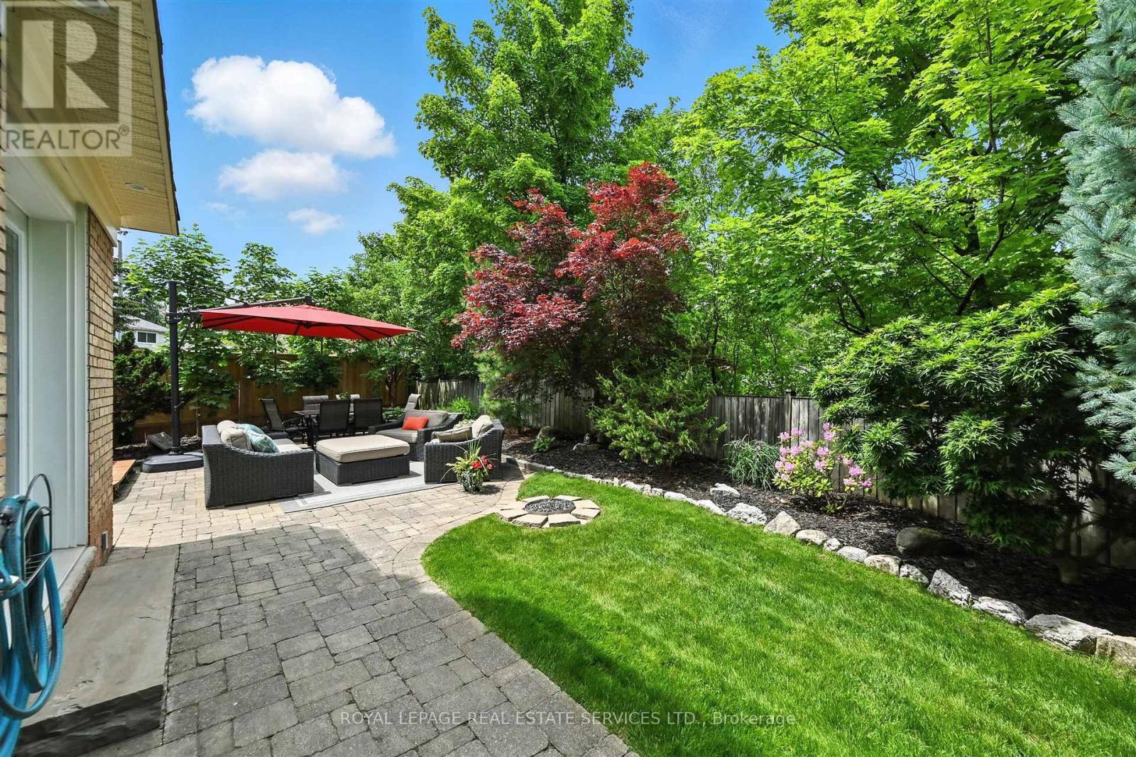 












4240 DUNVEGAN ROAD

,
Burlington,




Ontario
L7L1P8

