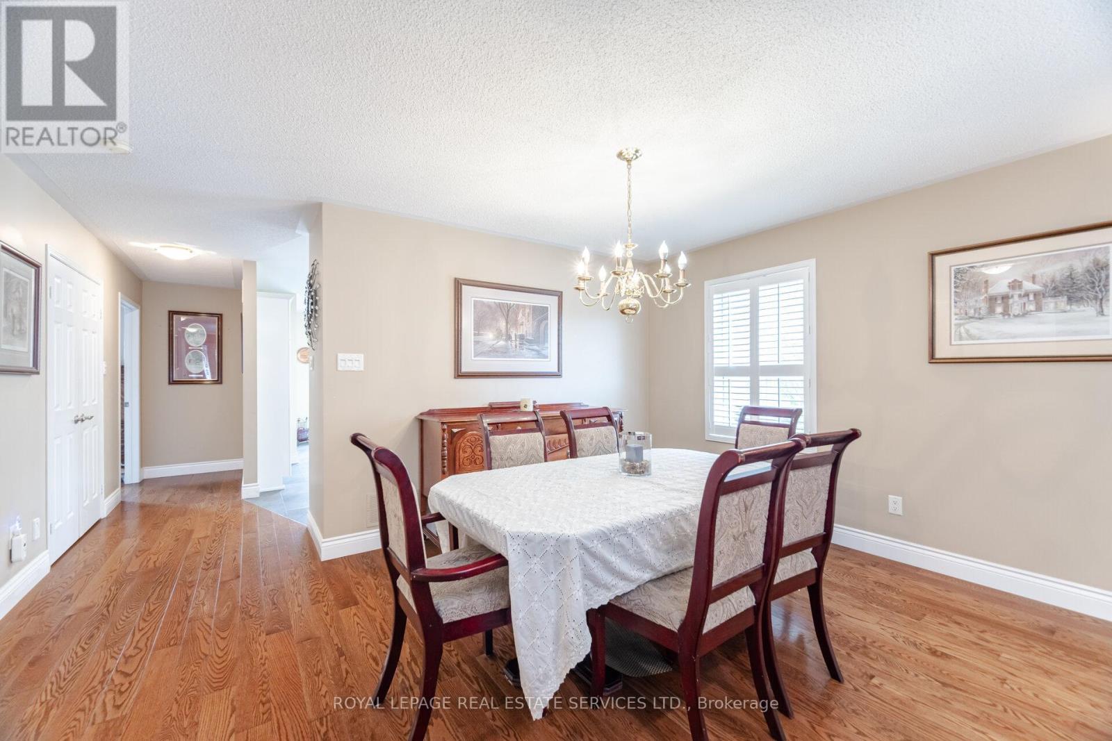 












204 EATON STREET

,
Halton Hills,




Ontario
L7G5Y2

