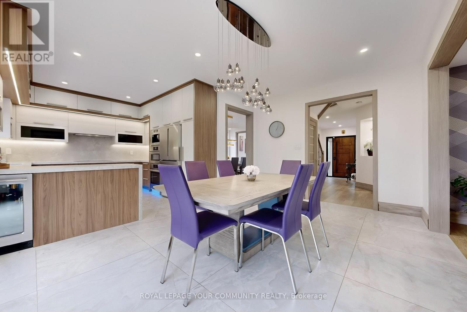 












1 PRINCESS ISABELLA COURT

,
Vaughan,




Ontario
L6A4B3

