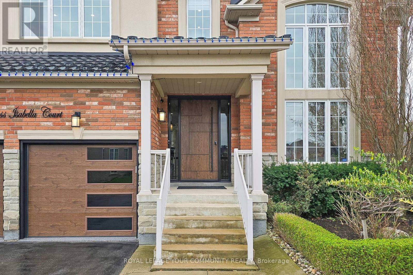 












1 PRINCESS ISABELLA COURT

,
Vaughan,




Ontario
L6A4B3

