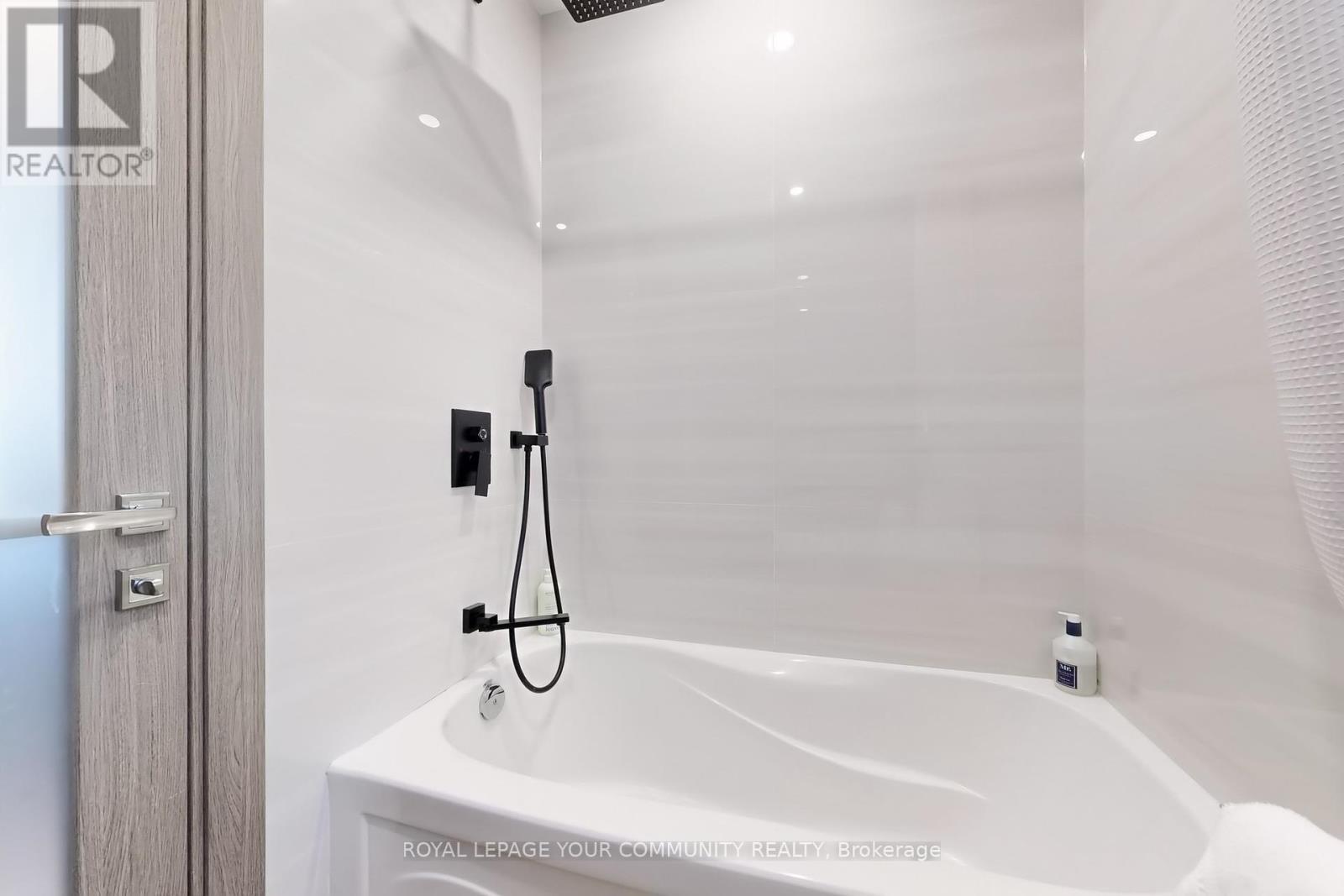 












1 PRINCESS ISABELLA COURT

,
Vaughan,




Ontario
L6A4B3

