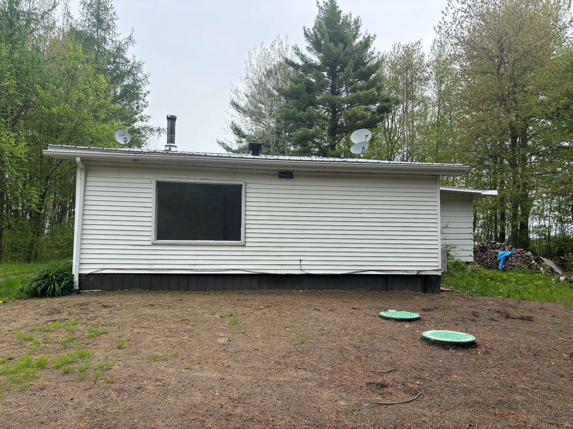 









495Z


Rg Ste-Cécile

,
Saint-David,







QC
J0G1L0

