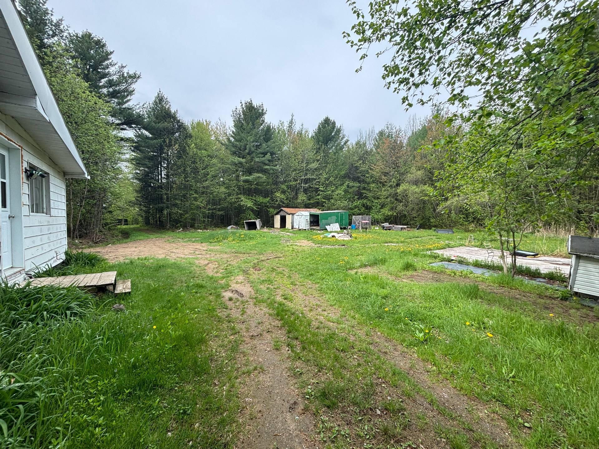 









495Z


Rg Ste-Cécile

,
Saint-David,







QC
J0G1L0

