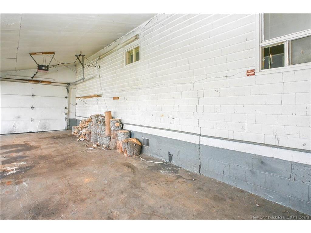 









311


JD Gauthier

BLVD,
Shippagan,




NB
E8S 1N7

