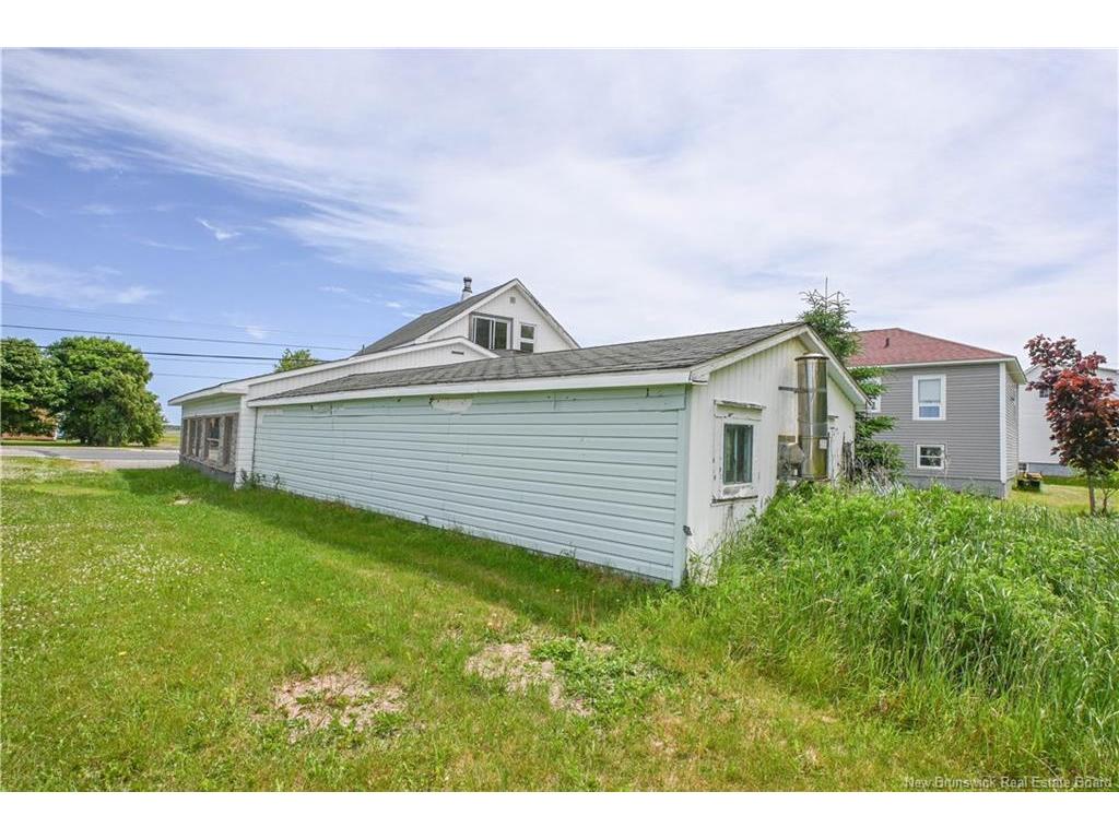 









311


JD Gauthier

BLVD,
Shippagan,




NB
E8S 1N7

